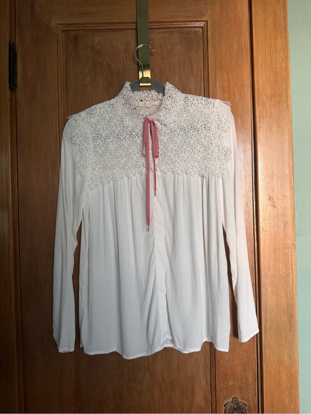 Make Victorian style blouse